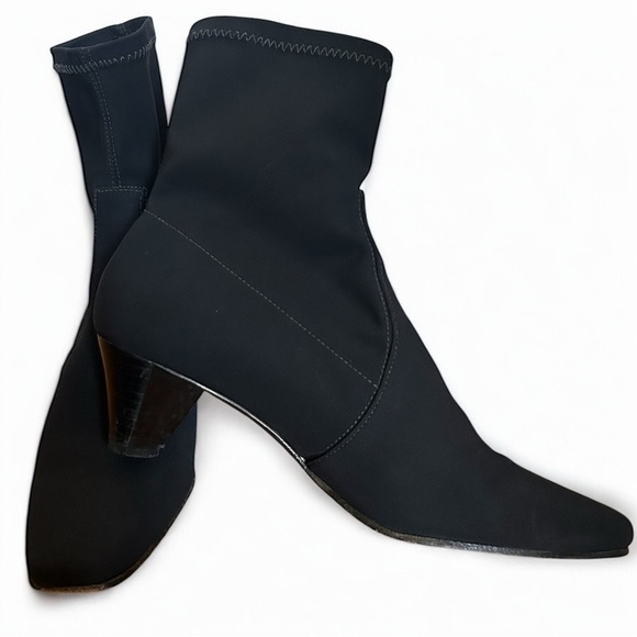 Donald J Pliner • Sophia Pull On Ankle Bootie Black Size 9 - Picture 6 of 8